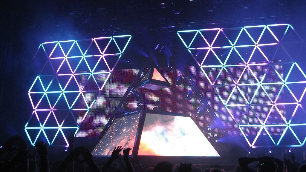 12 Festival Moments So Legendary, They Became Cultural Touchstones.