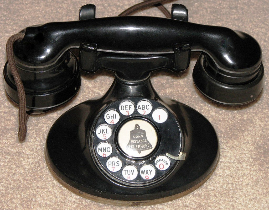 The Telephone: Giving a Voice to Distance (France1978, Flickr, CC BY-SA 2.0)