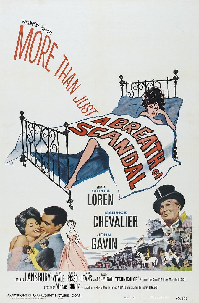 Hollywood's Shifting Spotlight (e r j k . a m e r j k a, Flickr, CC BY-SA 2.0)
