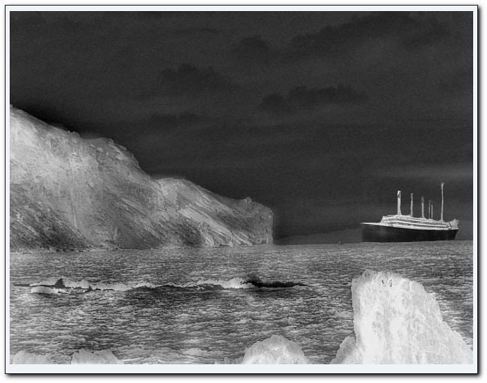 The Enduring Mystery of the Titanic (Patrick McConahay, Flickr, CC BY 2.0)