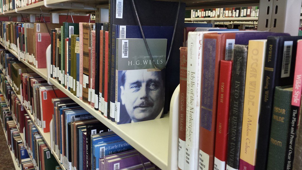 H.G. Wells vs. Henry James: Art or Utility? (shauser, Flickr, CC BY 2.0)