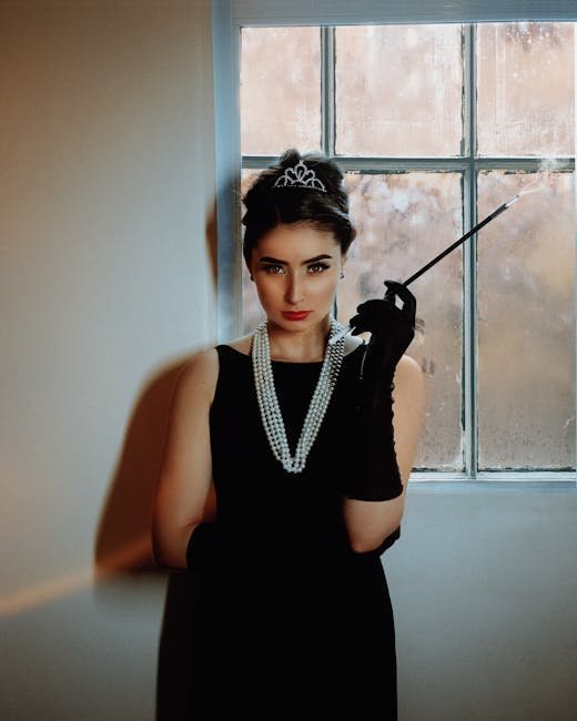 Holly Golightly from Breakfast at Tiffany's (Image Credits: Pexels)