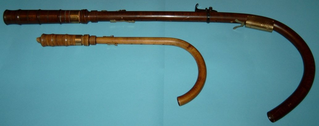 Crumhorn (By Sönke Kraft aka Arnulf zu Linden, CC BY-SA 3.0)