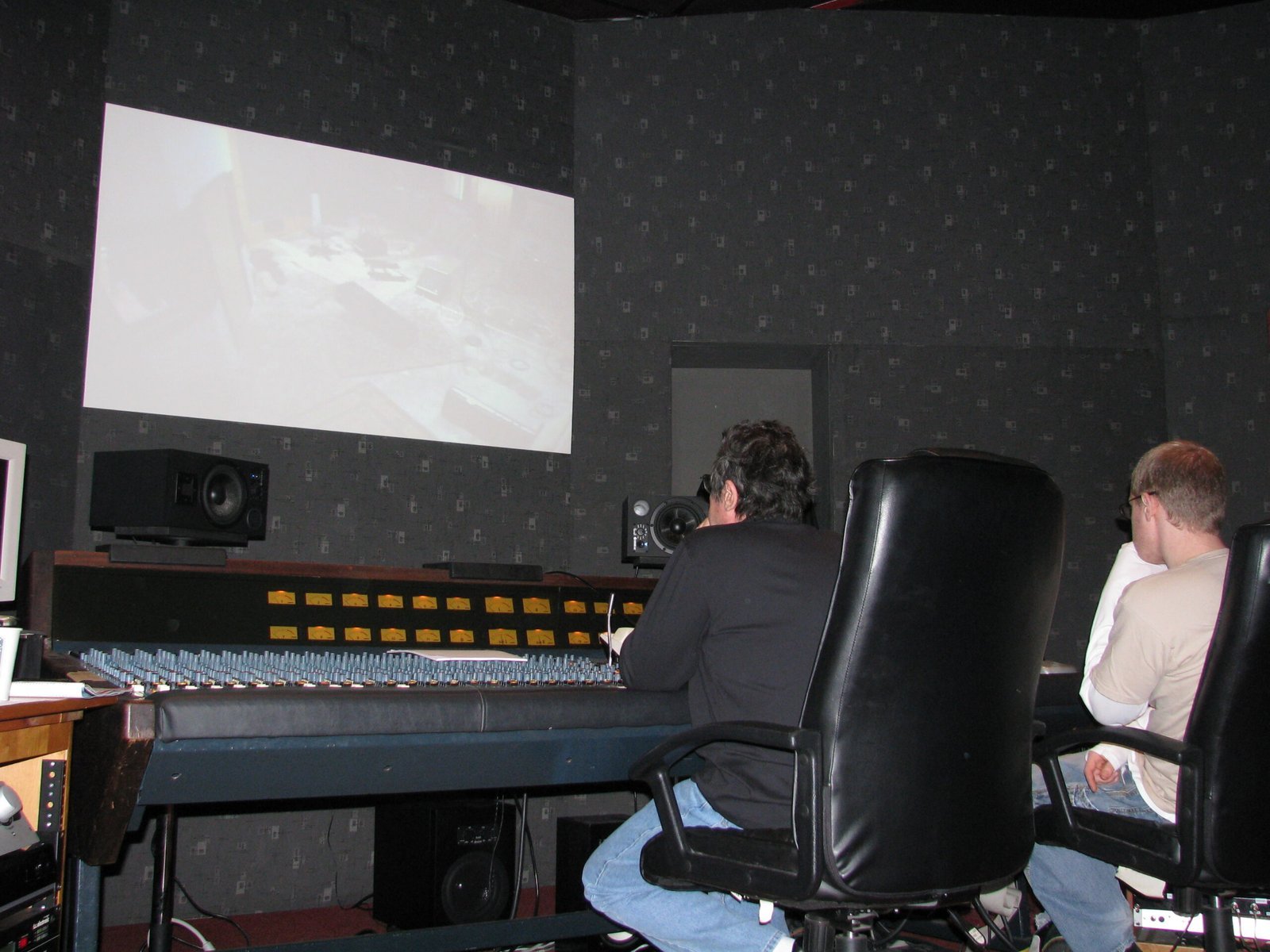 Larry Levine: Engineer of the Wall of Sound (Flickr: Enrolling Stones in the Studio, CC BY 2.0)