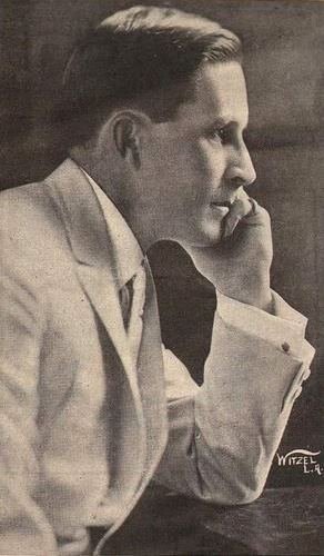 The Unsolved Murder of William Desmond Taylor (Movie Pictorial (Dec. 1915) on the Internet Archive, Public domain)