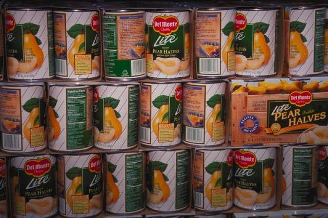 Canning (By Ken Hammond, Public domain)