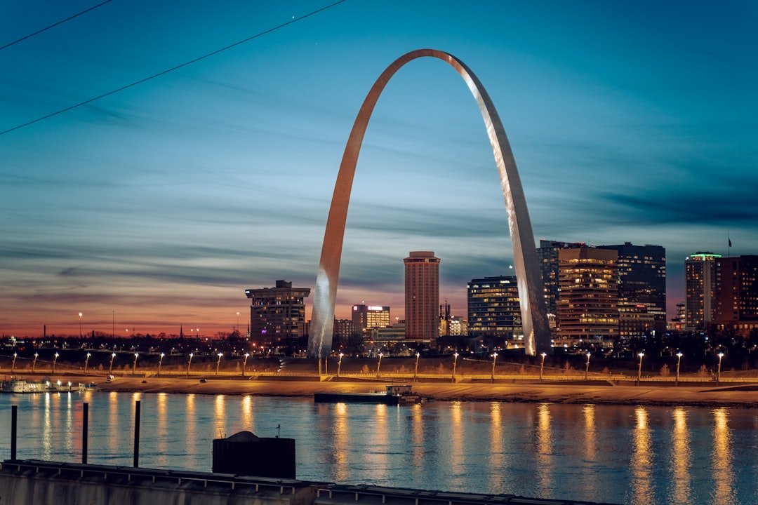 The Gateway Arch (Image Credits: Unsplash)