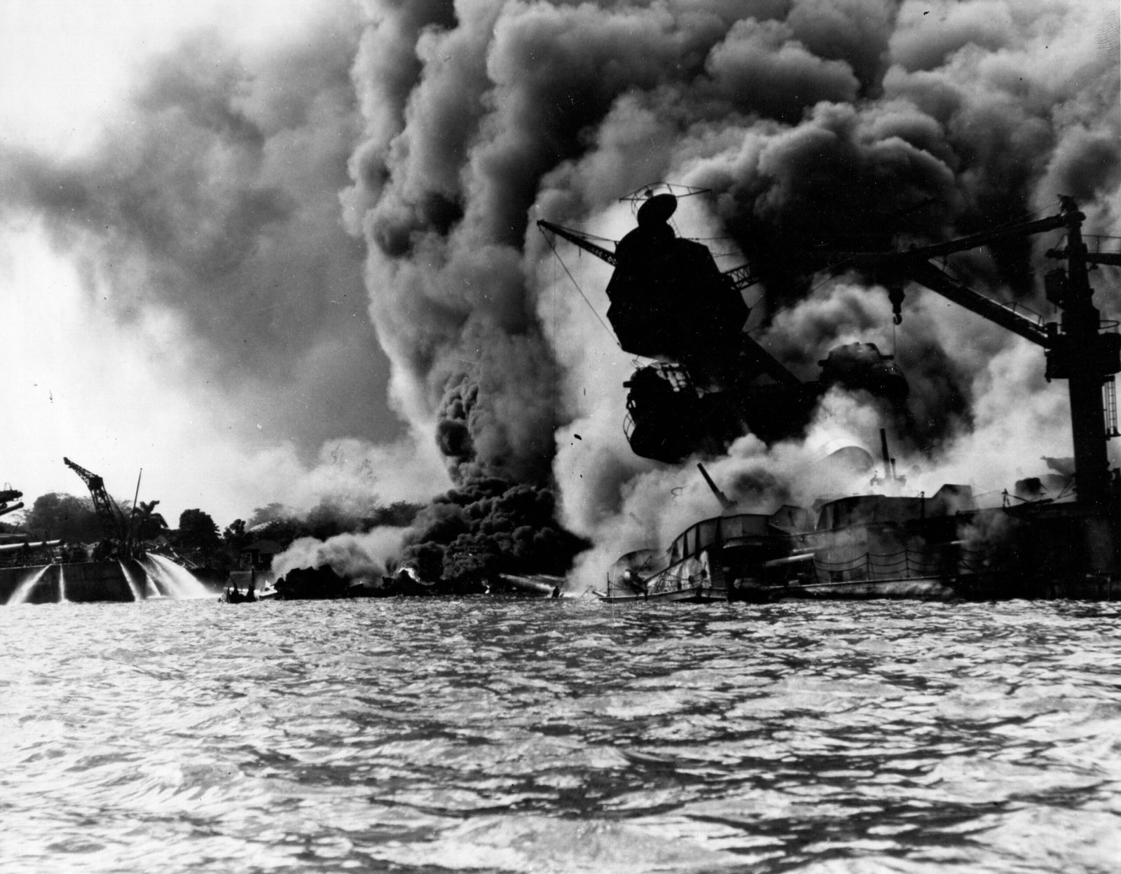 Pearl Harbor (2001) (By U.S. Navy, Public domain)
