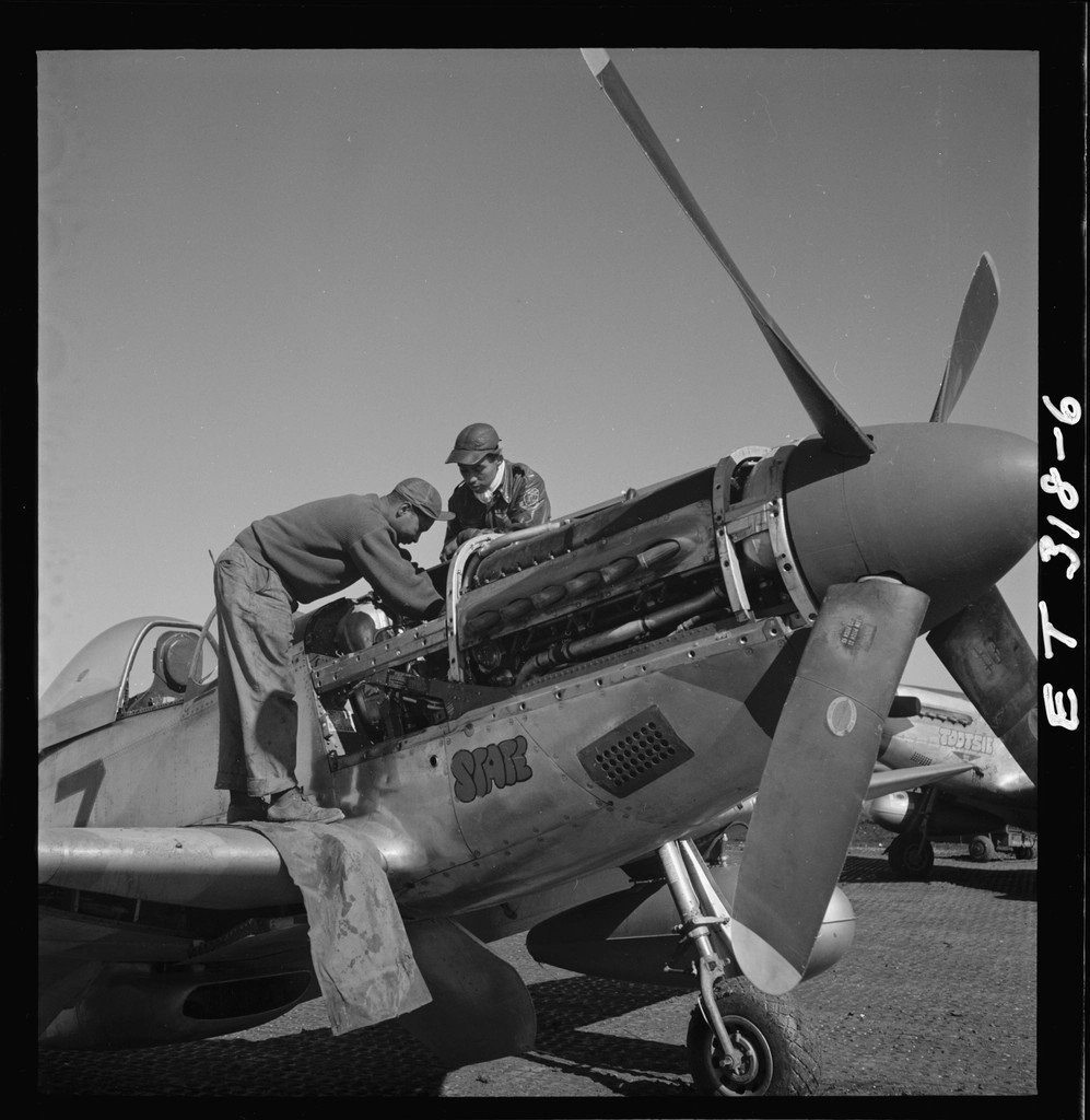 Red Tails (2012) (Image Credits: Rawpixel)
