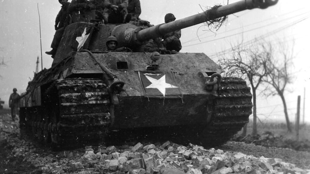 10 War Movies That Are Historically Inaccurate