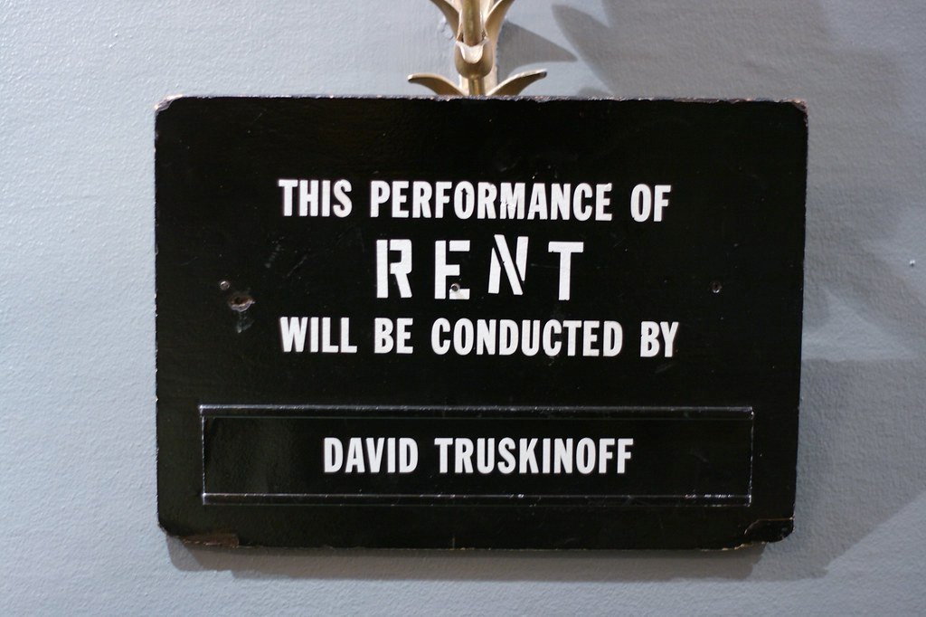 Rent (1996) (Marcin Wichary, Flickr, CC BY 2.0)