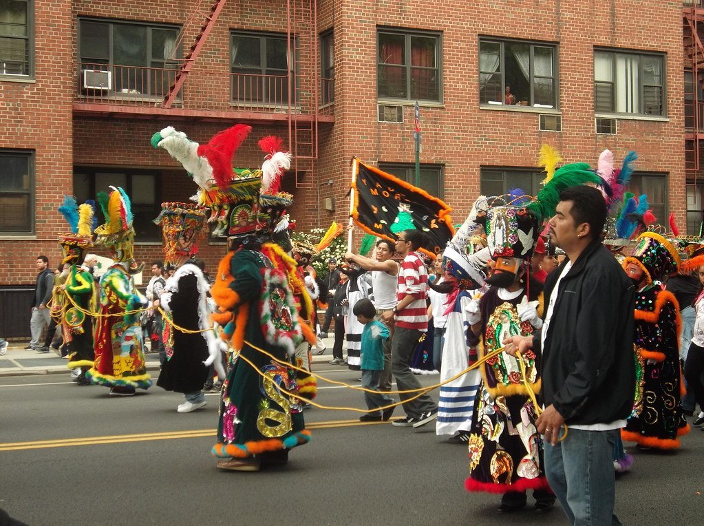 Cinco de Mayo Parades and Festivals (djprybyl, Flickr, CC BY 2.0)